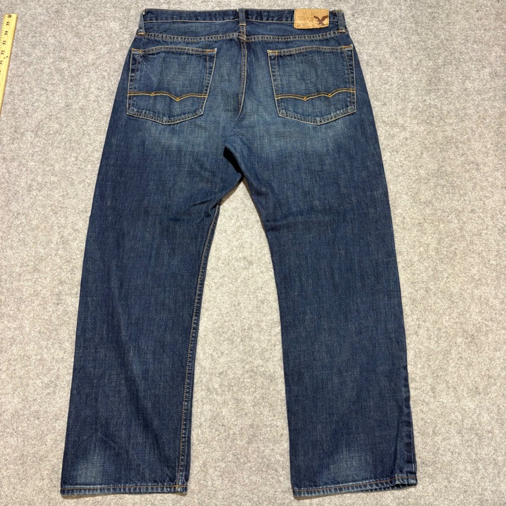 American Eagle Relaxed Fit Jeans Mens 34x30 Medium Wash Blue Denim 100% Cotton